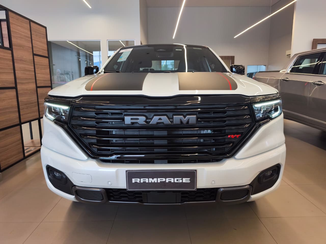 Jeff da RAM — Especialista em Caminhonetes RAM
